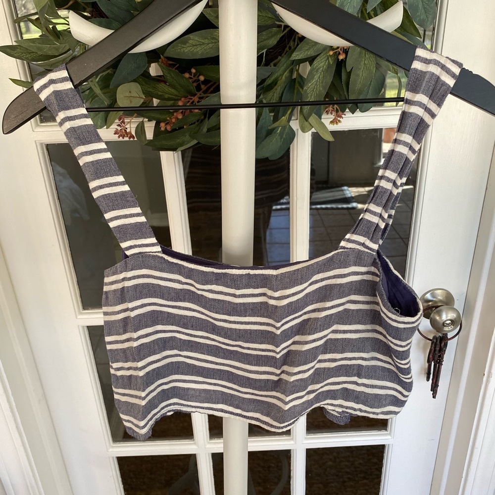 OLIVACEOUS Stripe Crop Top M